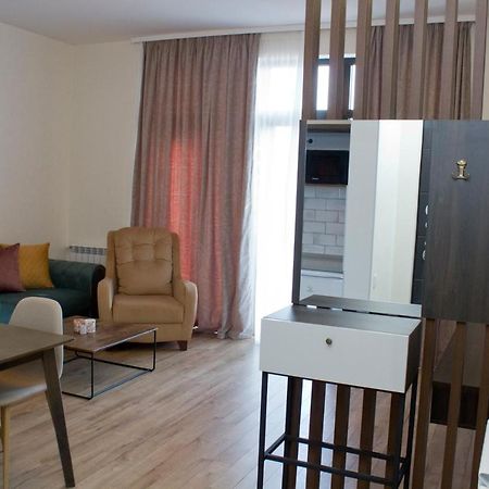 Aura Sameba, Luxury Apartment Tbilisi Eksteriør billede