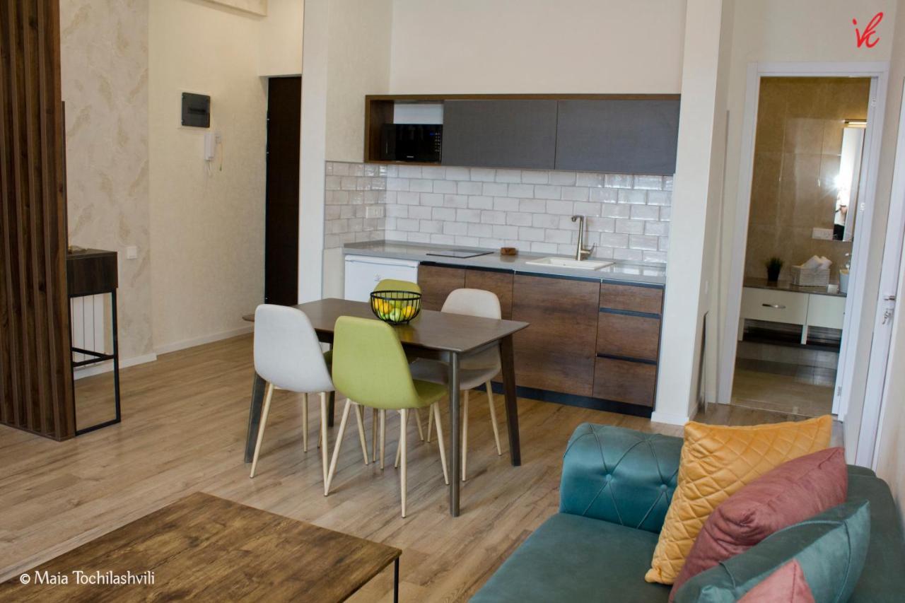 Aura Sameba, Luxury Apartment Tbilisi Eksteriør billede