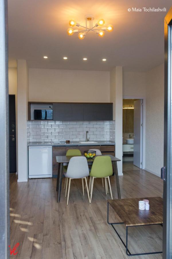 Aura Sameba, Luxury Apartment Tbilisi Eksteriør billede
