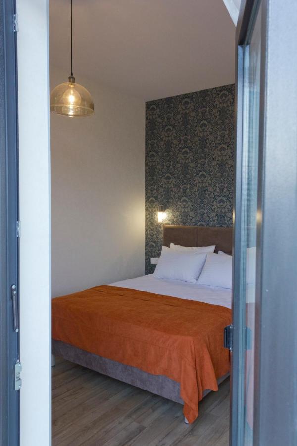 Aura Sameba, Luxury Apartment Tbilisi Eksteriør billede